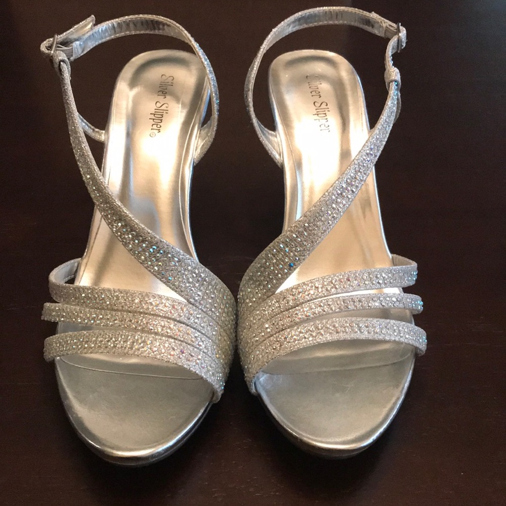 Silver Slipper size 11 silver heels